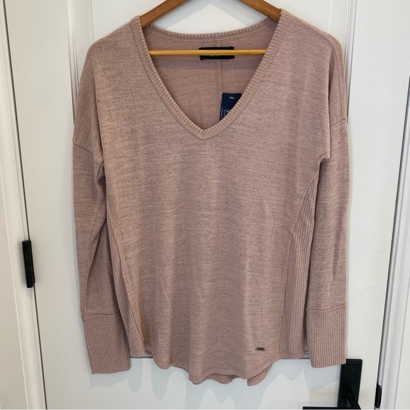 AF top - Picture 1 of 9